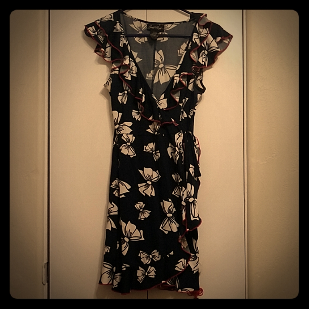 Retro Style Susie Rose Wrap Dress